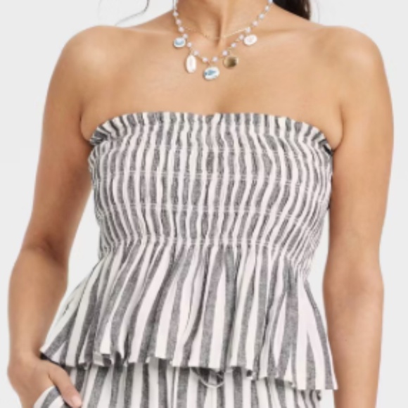 Women's Peplum Tube Top - Universal Thread™ - Large - Picture 1 of 3